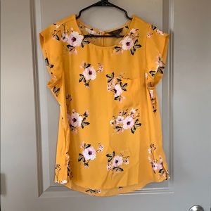 Floral top